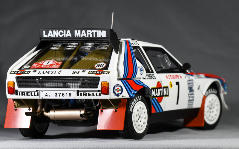 Illustration for article titled Greetings! Here is a Lancia Delta S4.